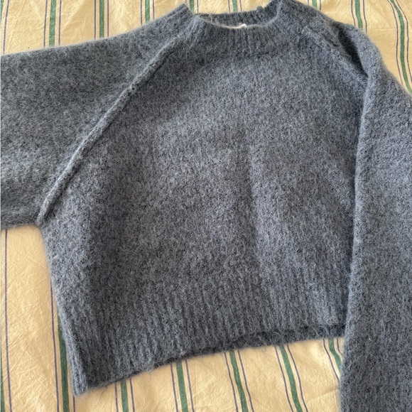 Zara Sweaters - Zara Cozy Blue Sweater
